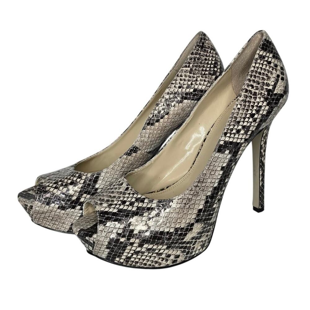Enzo Angiolini Eatanen Faux Snakeskin Pumps Size 9.5M